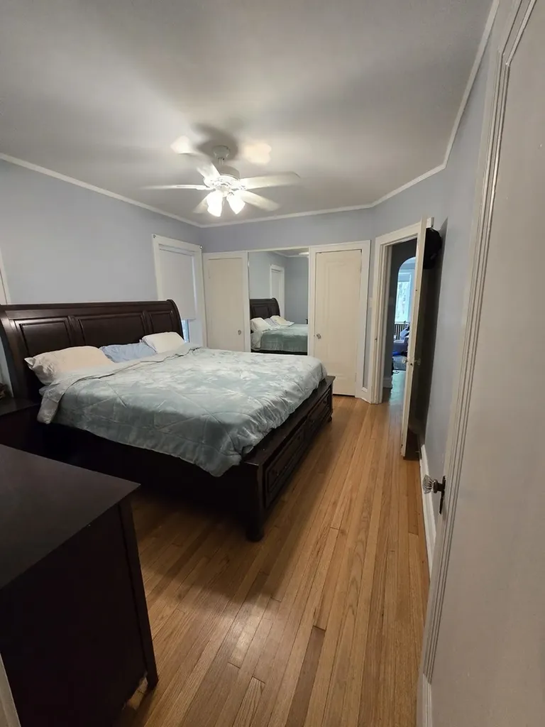 5910 North Campbell Avenue Chicago IL 60659