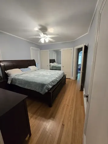 5910 North Campbell Avenue Chicago IL 60659
