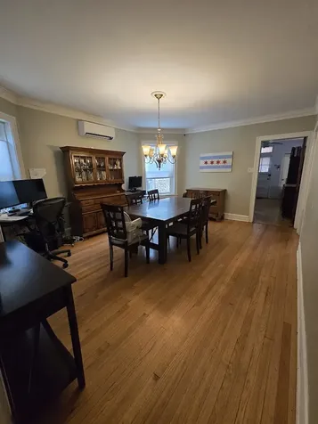 5910 North Campbell Avenue Chicago IL 60659