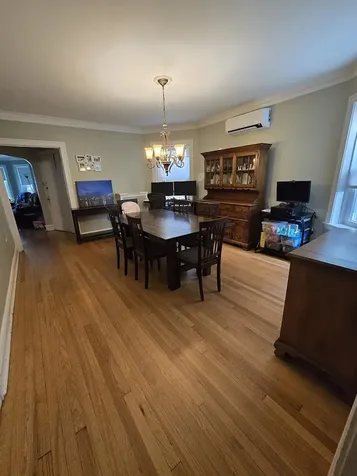5910 North Campbell Avenue Chicago IL 60659