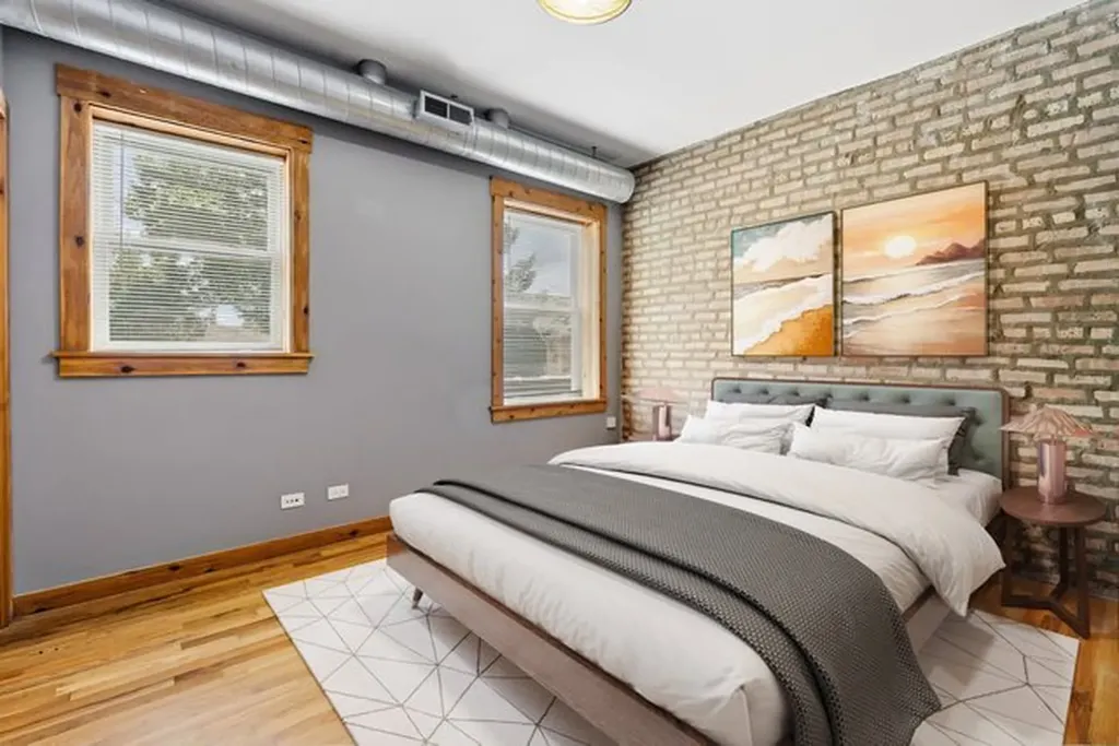 4104 North Mozart Street Chicago IL 60618