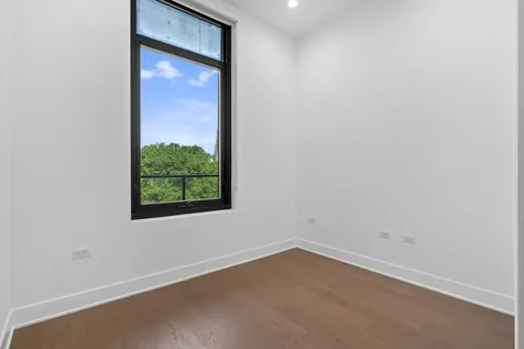 6 North Bishop Street Chicago IL 60607