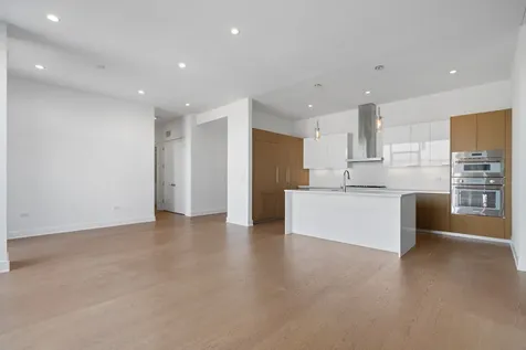 6 North Bishop Street Chicago IL 60607