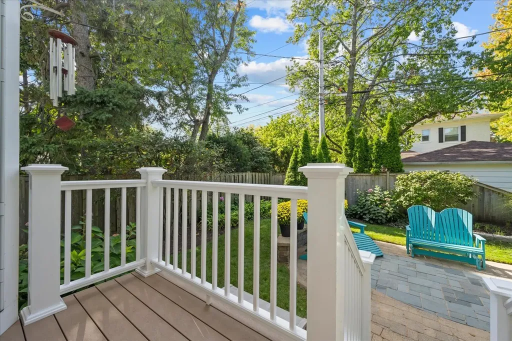349 Gregory Avenue Wilmette IL 60091