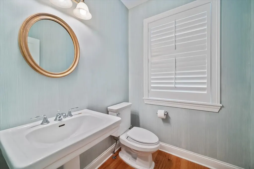 349 Gregory Avenue Wilmette IL 60091