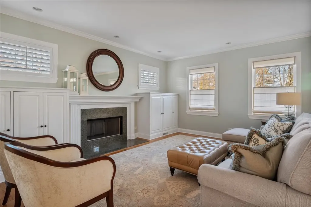 349 Gregory Avenue Wilmette IL 60091