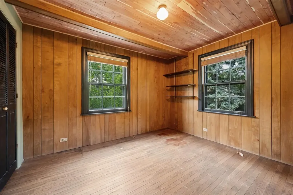 2304 Elmwood Avenue Wilmette IL 60091