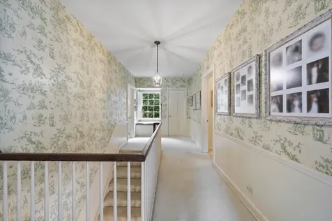 2304 Elmwood Avenue Wilmette IL 60091