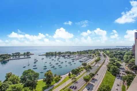 3260 North Lake Shore Drive Chicago IL 60657