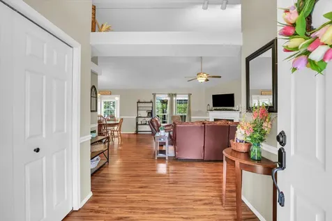 301 North Spruce Drive Mahomet IL 61853