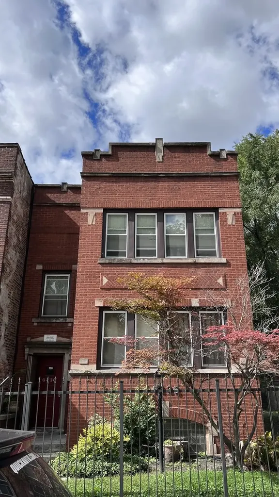 6436 South Vernon Avenue Chicago IL 60637
