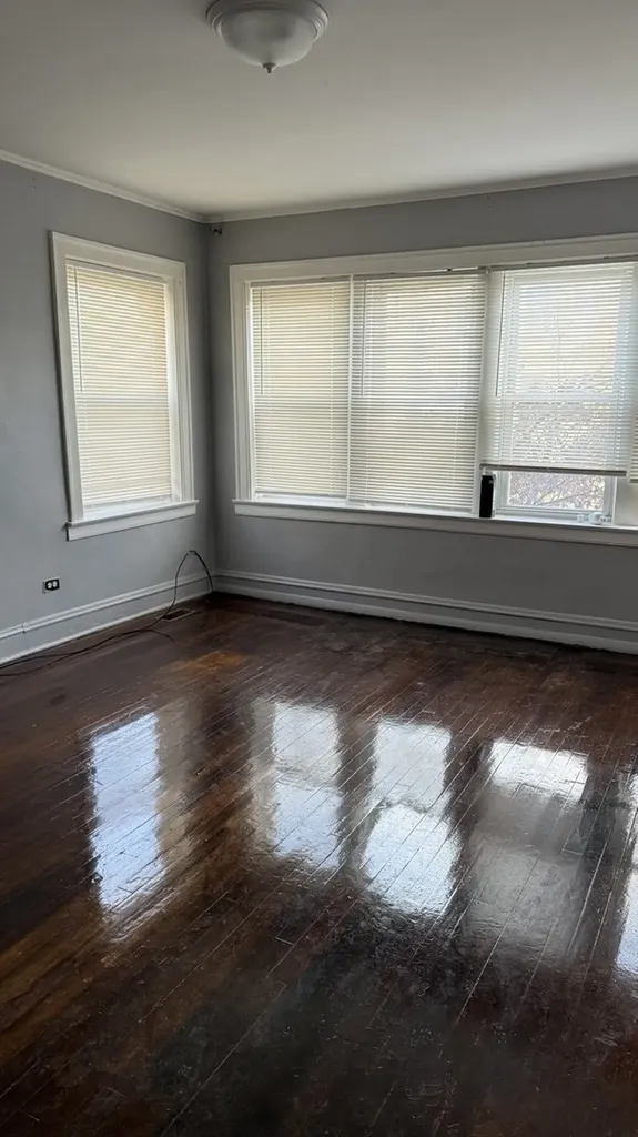 6436 South Vernon Avenue Chicago IL 60637