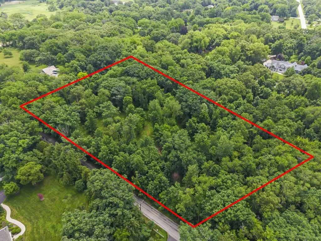 40W789 Whitney Road St. Charles IL 60175