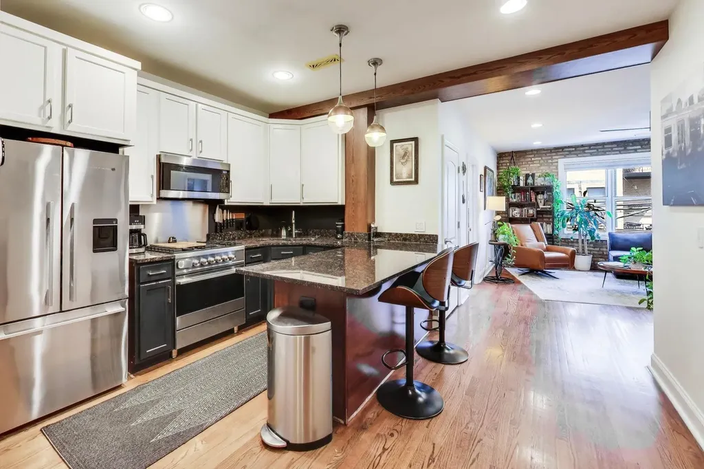 1378 North Wolcott Avenue Chicago IL 60622
