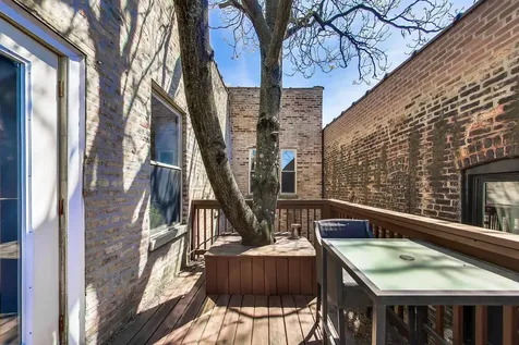 1378 North Wolcott Avenue Chicago IL 60622