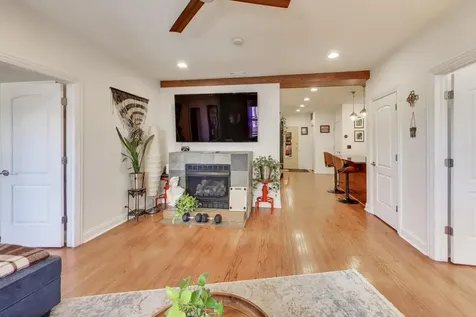 1378 North Wolcott Avenue Chicago IL 60622