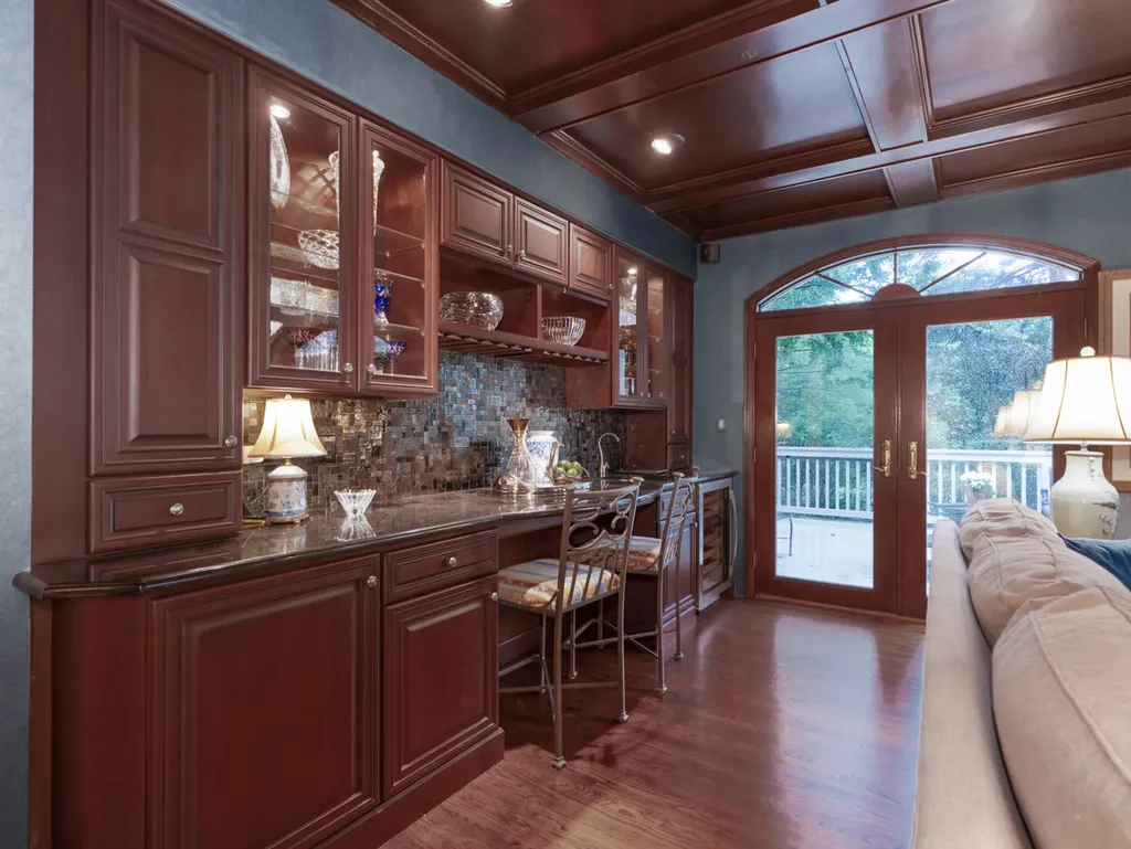 2137 Scarlet Oak Lane Lisle IL 60532