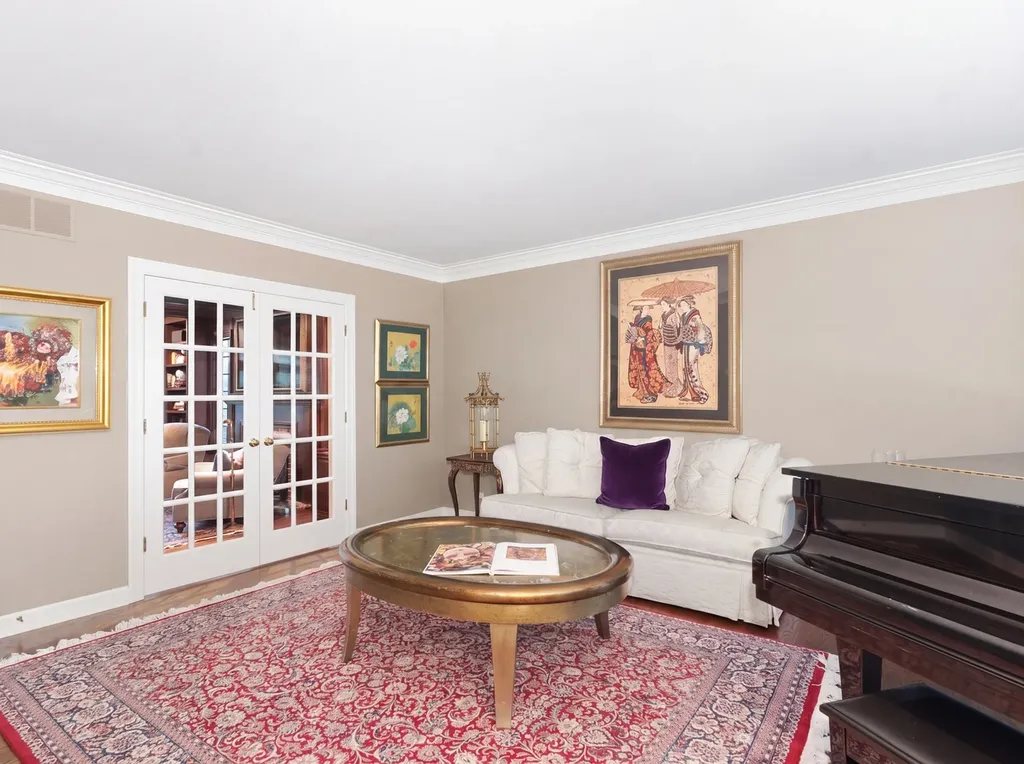 2137 Scarlet Oak Lane Lisle IL 60532