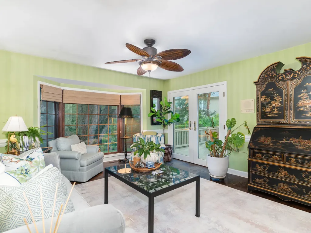 2137 Scarlet Oak Lane Lisle IL 60532