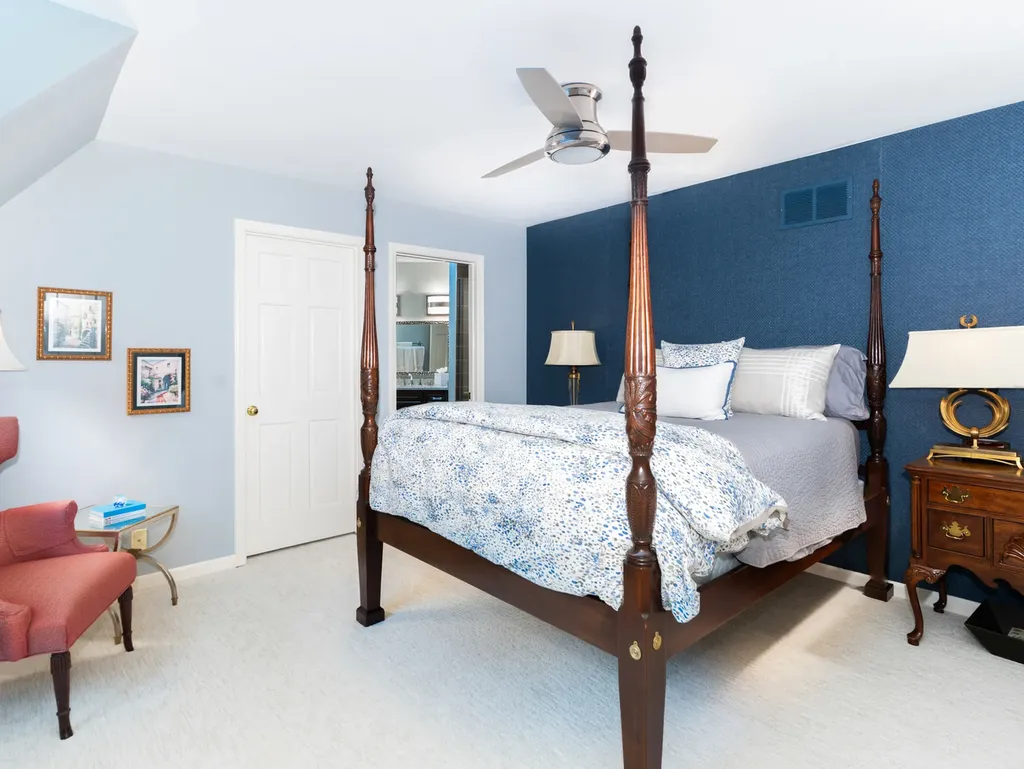 2137 Scarlet Oak Lane Lisle IL 60532