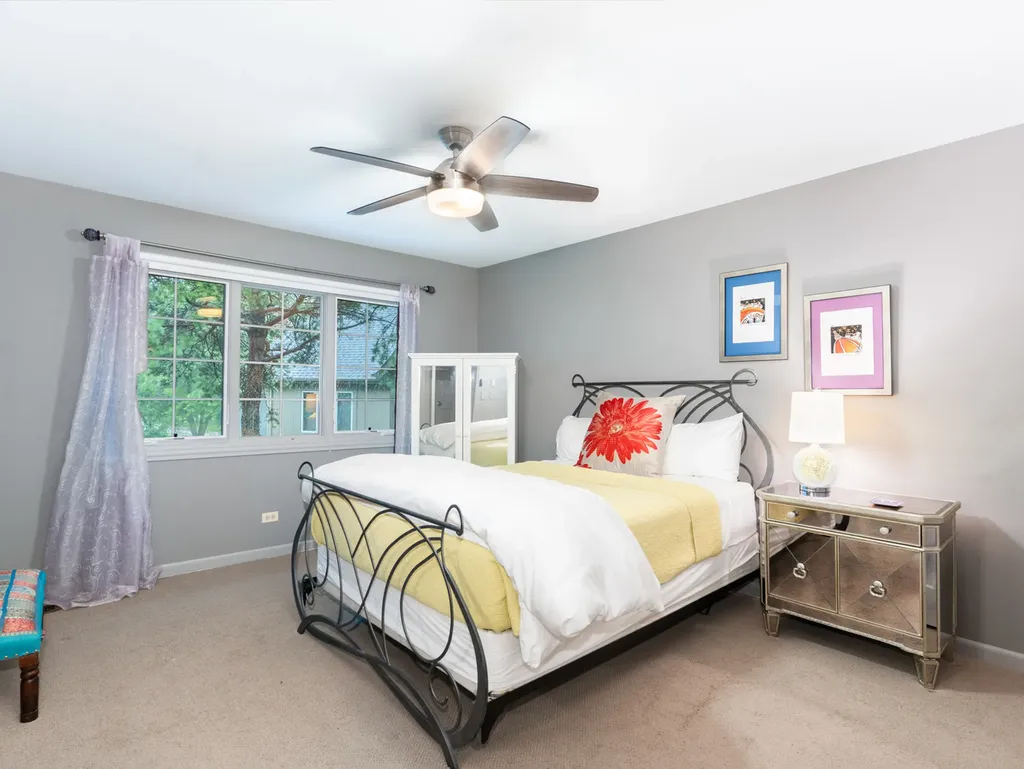 2137 Scarlet Oak Lane Lisle IL 60532