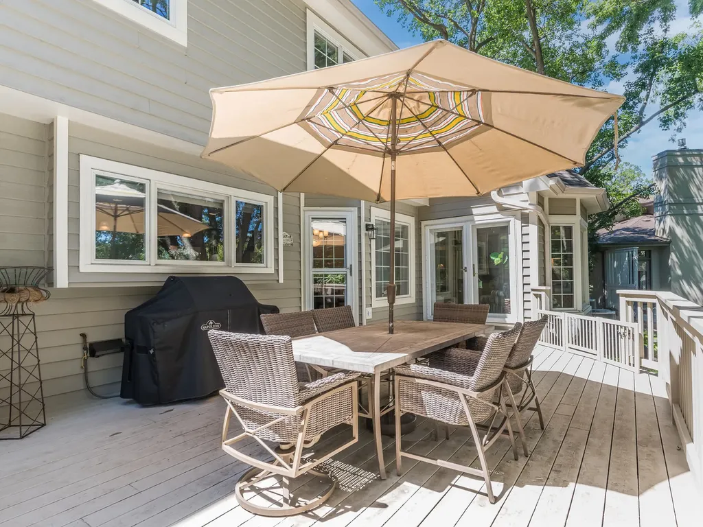 2137 Scarlet Oak Lane Lisle IL 60532