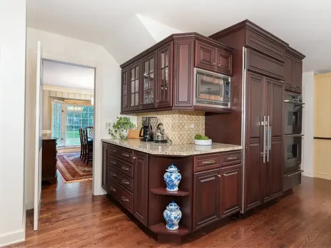 2137 Scarlet Oak Lane Lisle IL 60532