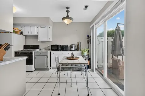 2303 Aster Drive Crest Hill IL 60403