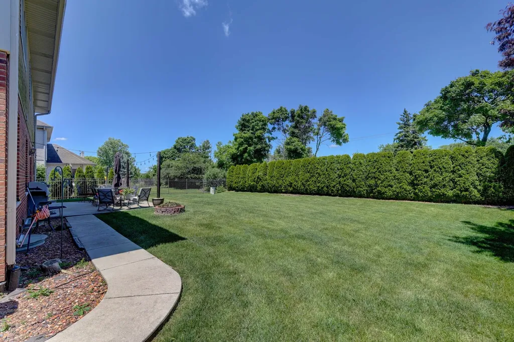 11716 Bolton Lane Orland Park IL 60467
