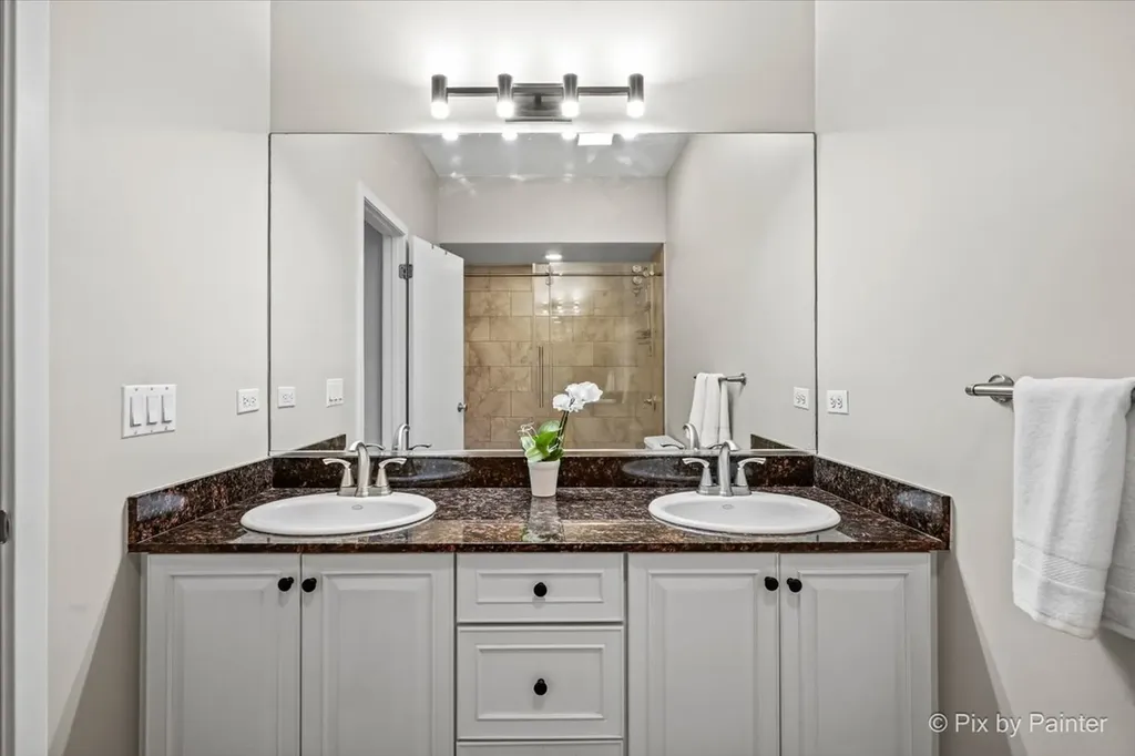 2756 North Wolcott Avenue Chicago IL 60614