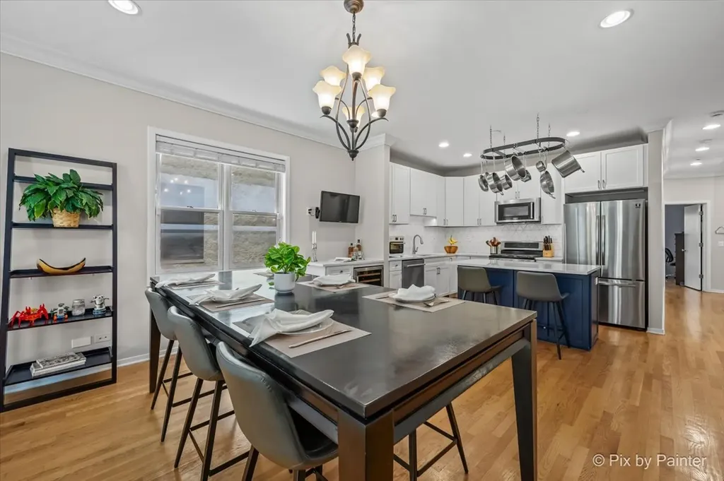 2756 North Wolcott Avenue Chicago IL 60614