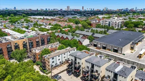 2756 North Wolcott Avenue Chicago IL 60614