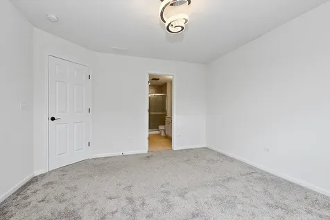 9242 143RD Street Orland Park IL 60462