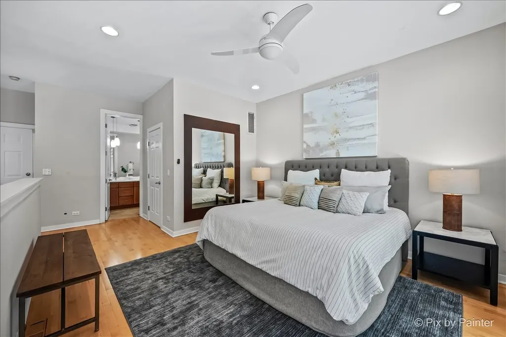 920 North Wood Street Chicago IL 60622