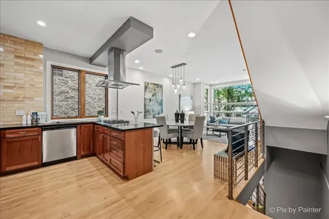 920 North Wood Street Chicago IL 60622