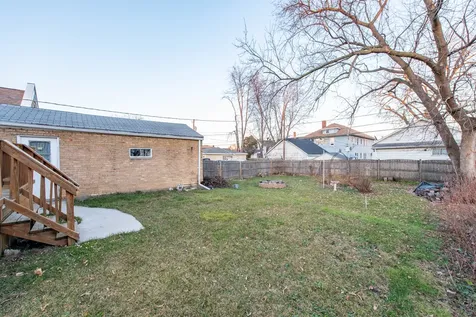 49 South Lewis Avenue Waukegan IL 60085