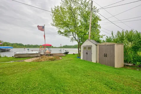 38895 North Maple Avenue Lake Villa IL 60046