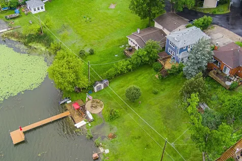 38895 North Maple Avenue Lake Villa IL 60046