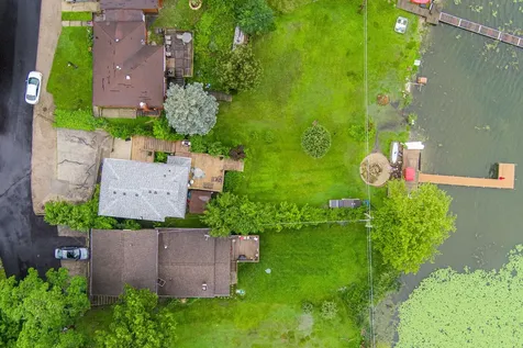 38895 North Maple Avenue Lake Villa IL 60046