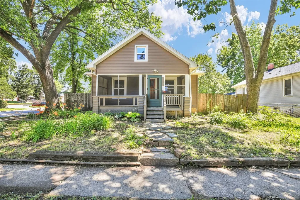 810 North Busey Avenue Urbana IL 61801
