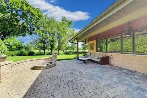 1500 West Blackhawk Drive Mount Prospect IL 60056