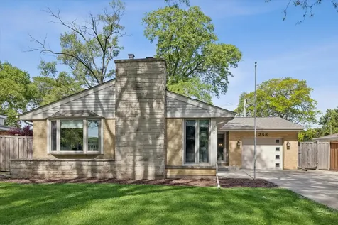 258 South Boyd Avenue Elmhurst IL 60126