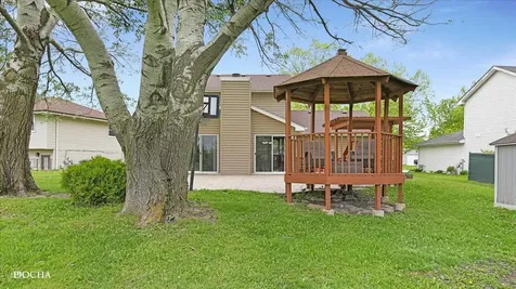 1210 Camden Lane Aurora IL 60504