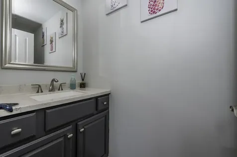 301 English Lane Winthrop Harbor IL 60096