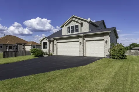 301 English Lane Winthrop Harbor IL 60096