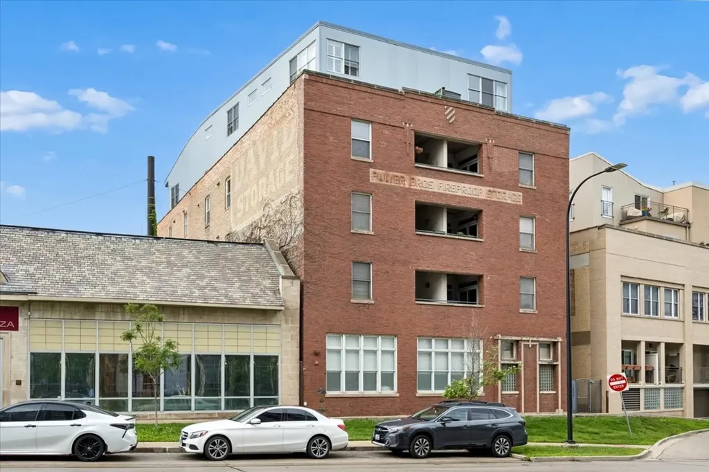 1830 Ridge Avenue Evanston IL 60201