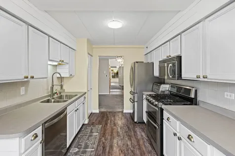 6855 Forestview Drive Oak Forest IL 60452