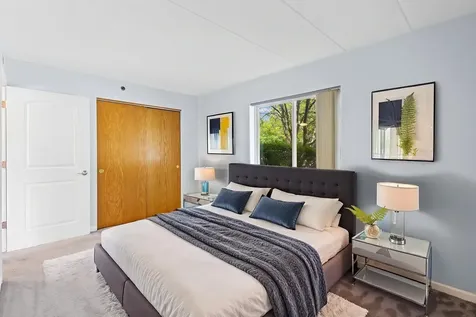 6855 Forestview Drive Oak Forest IL 60452