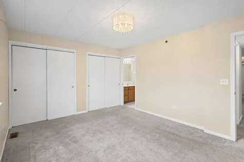 6855 Forestview Drive Oak Forest IL 60452