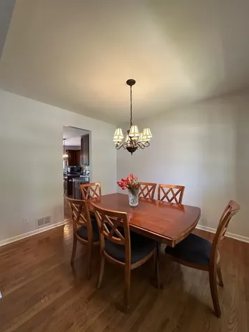 39W219 East Mallory Drive Geneva IL 60134